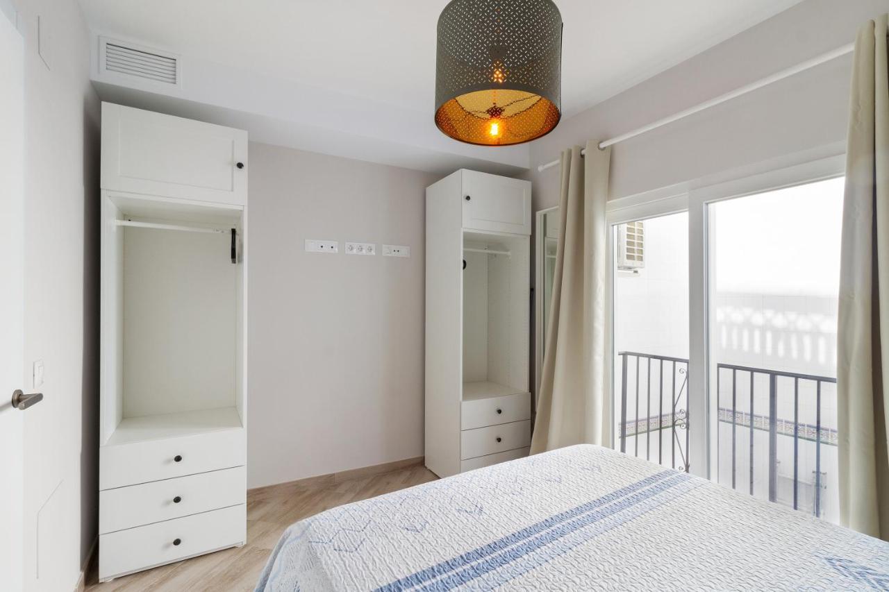 Holidays2Malaga Alameda Barcelo Parking&High Speed WIFI Bagian luar foto