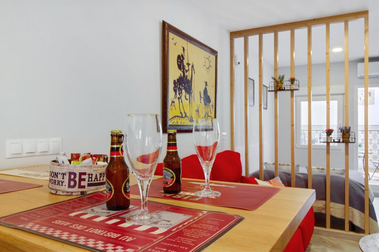 Holidays2Malaga Alameda Barcelo Parking&High Speed WIFI Bagian luar foto